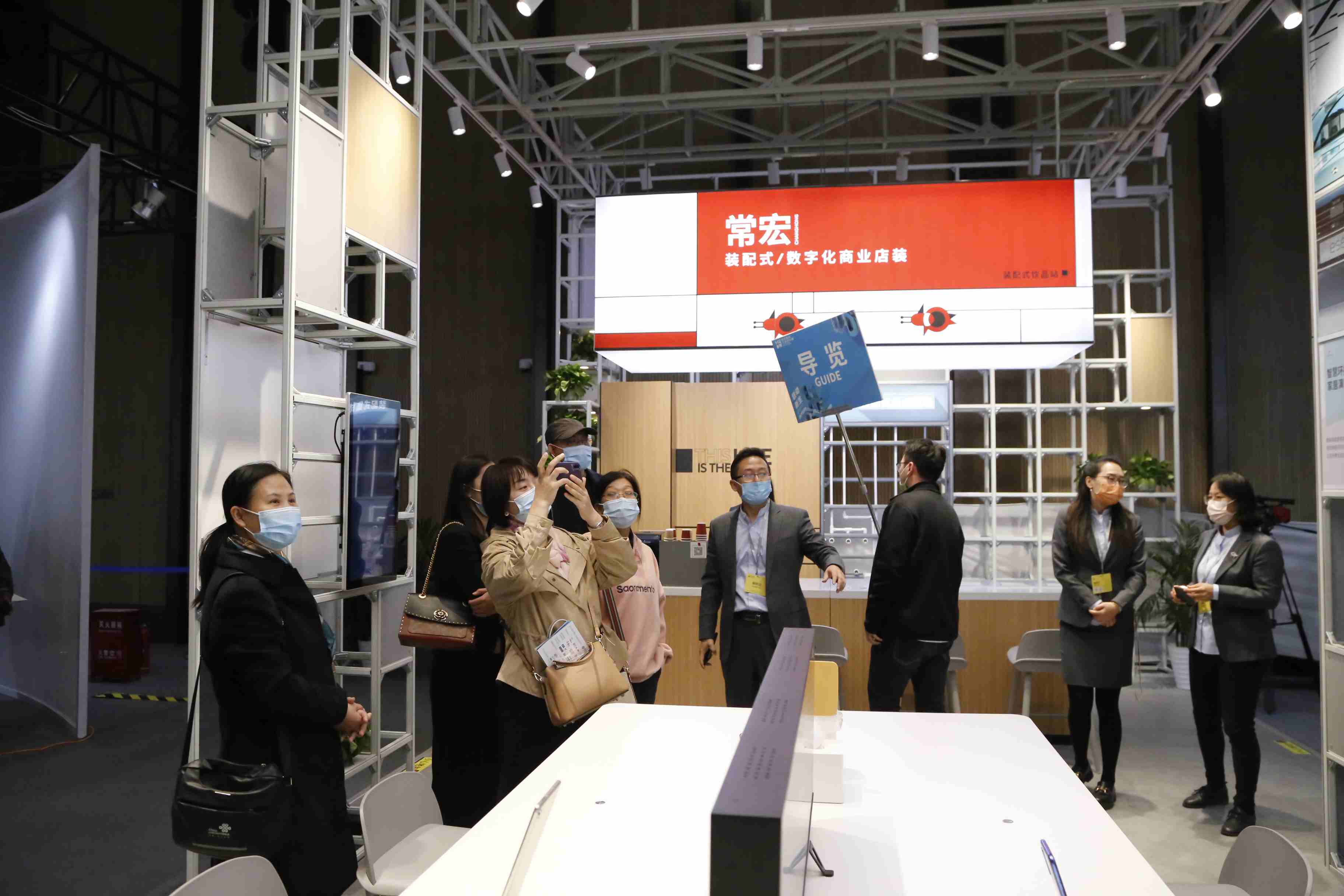 常宏聚焦&ldquo;低碳、裝配式、數(shù)字化店裝&rdquo;展出商業(yè)店裝系統(tǒng)集成